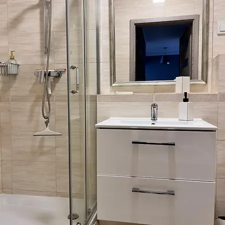 شقة Metro Slodowiec Free Parking