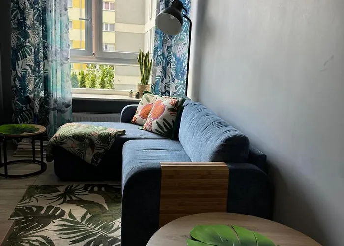 Metro Slodowiec Free Parking *