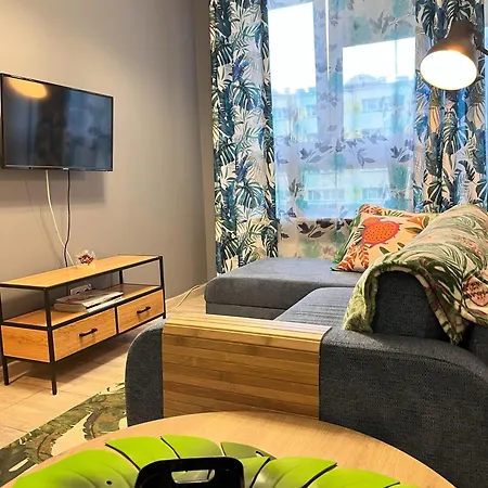 Apartment Metro Slodowiec Free Parking
