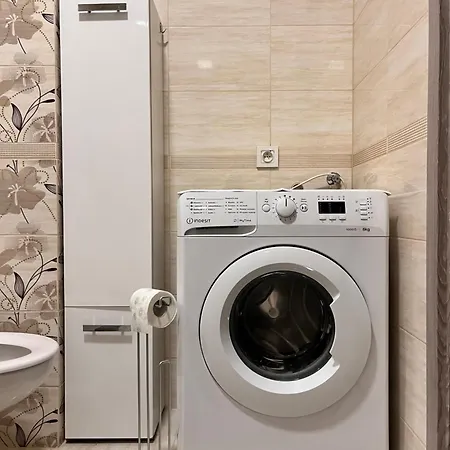 Metro Slodowiec Free Parking Apartment *