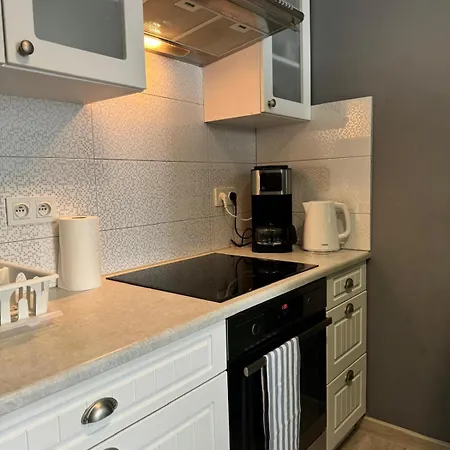 Metro Slodowiec Free Parking Apartmán