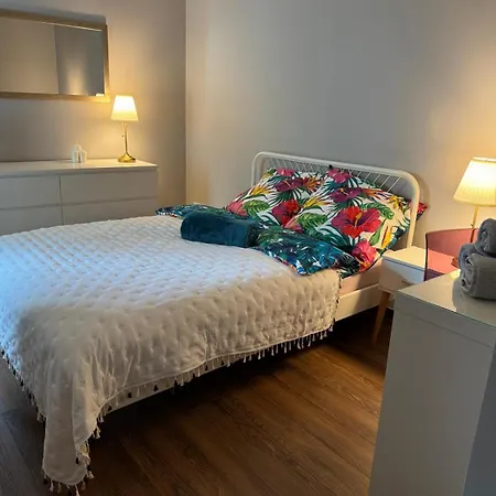 Apartment Metro Slodowiec Free Parking