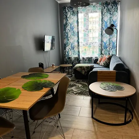Metro Slodowiec Free Parking Apartment Warsaw